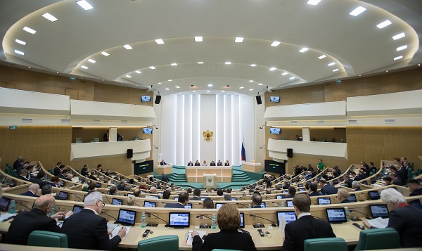 Совет Федерации одобрил закон, направленный на поддержку компаний ТЭК