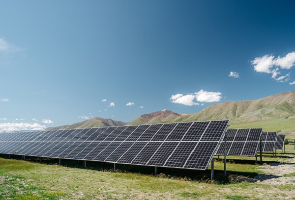 «Хевел» ввела в эксплуатацию две автономные гибридные солнечно-дизельные энергоустановки в Республики Тыва