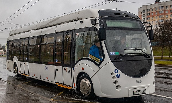Гибридный автобус ставит рекорды экономичности на городских маршрутах Минска 
