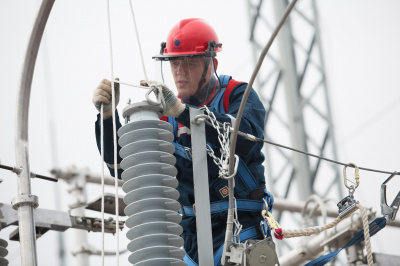 Компания «Россети Ленэнерго» повысила надежность электроснабжения почти 6 тысяч жителей Ленобласти