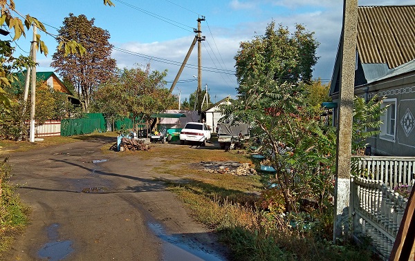 Житель Тамбовской области указывает на нарушение правил электробезопасности