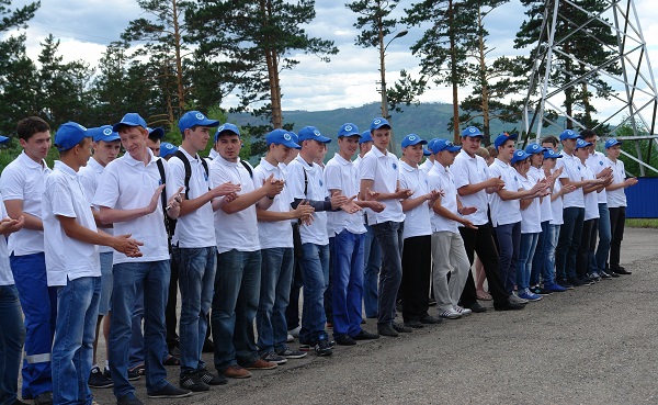 В «Россети Сибирь» стартует набор студентов в энергоотряды 