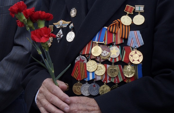 В честь 75-летия Дня Победы «Россети Центр» окажет ветеранам адресную помощь в дополнение к президентским выплатам