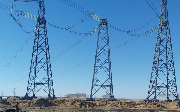 «Россети ФСК ЕЭС» в Кузбассе провела ремонт линий 500 Кв под напряжением