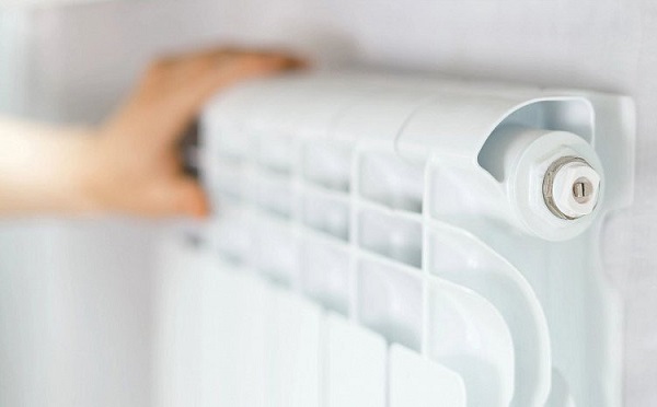 В Москве все работы по замене систем отопления в жилых домах завершат до 1 сентября