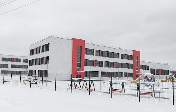 «Россети Московский регион» подключила к электросетям новую школу в Истре