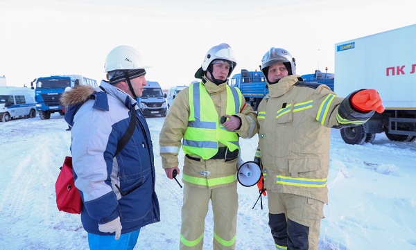 В «Газпром добыча Уренгой» прошли учения по ликвидации аварийного разлива нефти 