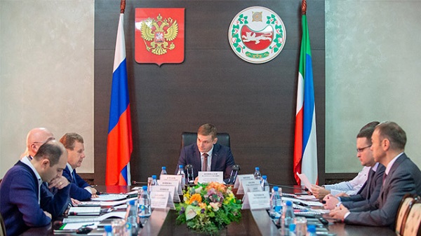 «Россети Сибирь» и Правительство Хакасии обсудили пути решения неплатежей