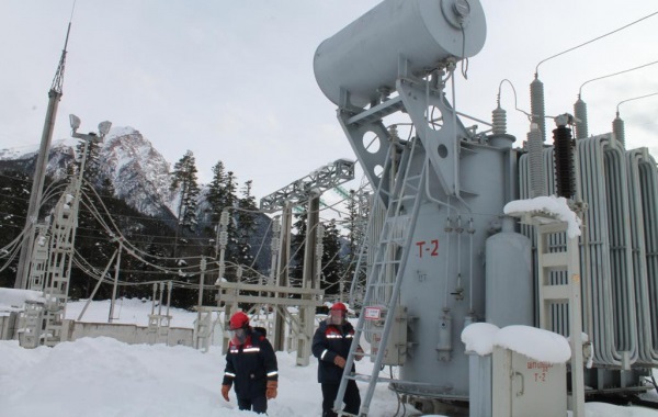В Дагестане энергетики восстановили электроснабжение более 90% потребителей, пострадавших от непогоды