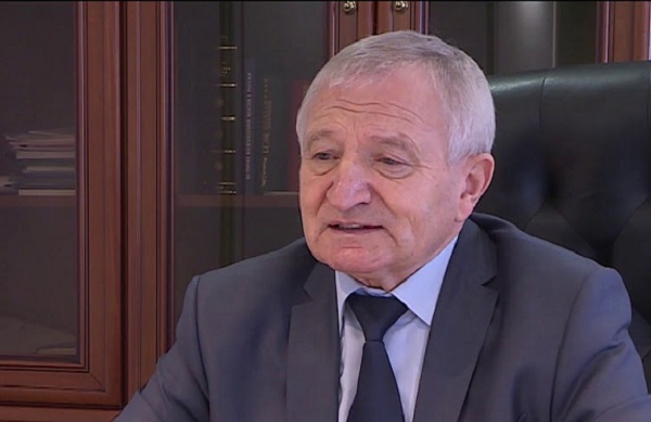 Директор Карачаево-Черкесского филиала «РусГидро» получил государственную награду