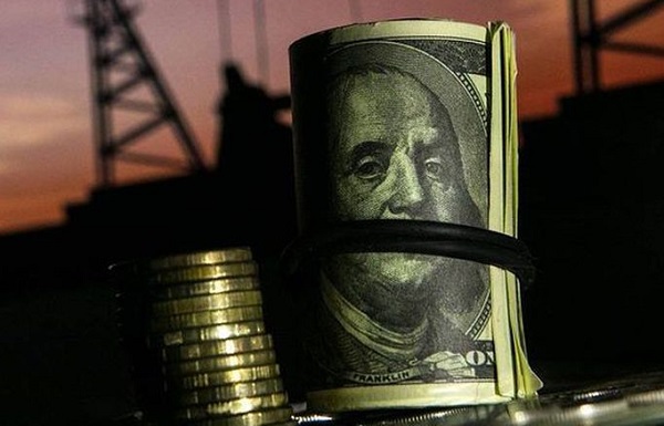 «Бычий» потенциал Brent сдерживает относительно крепкий доллар