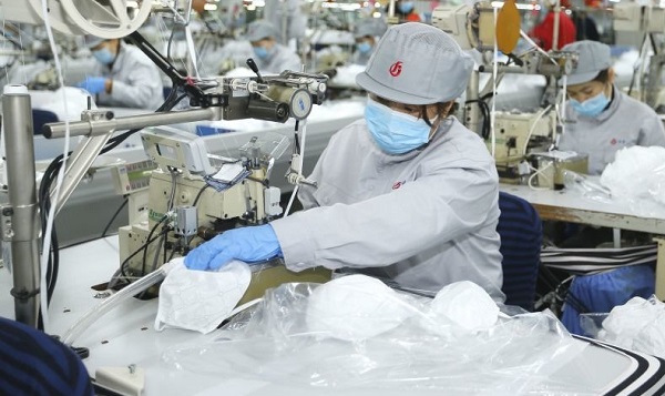 Sinopec запустила производство защитных масок