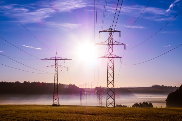 Кабмин утвердил регуляторные соглашения в электроэнергетике