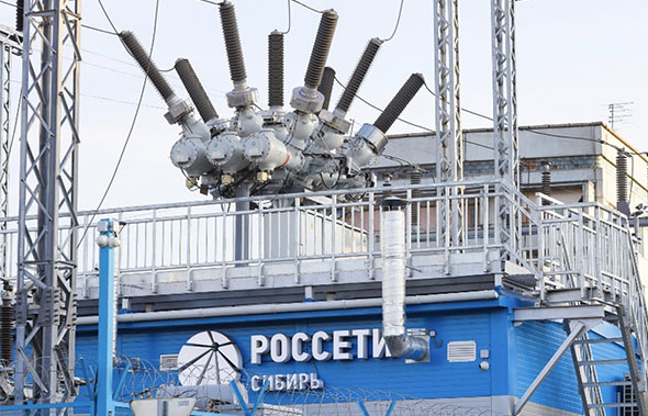 Специалисты «Россети Сибирь» подготовили энергосистему к весенним праздникам
