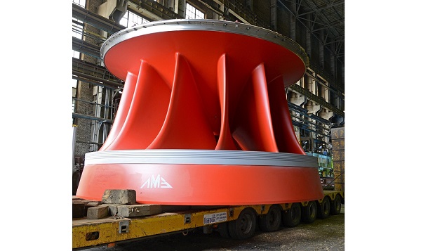 На Усть-Среднеканскую ГЭС прибыло рабочее колесо турбины для первого гидроагрегата
