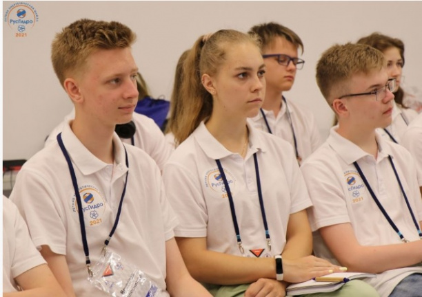 Новочебоксарские старшеклассники из Энергокласса РусГидро приняли участие в Летней энергетической школе