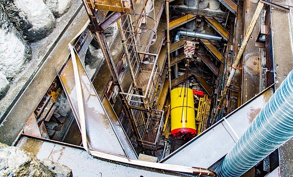 Восемь подводных газопроводов реконструировали в Москве