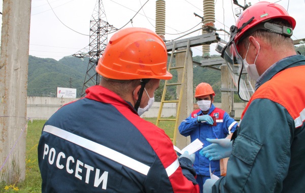 В 2020 году на электросетях Калининградской области произошло 43 технологических нарушения по вине сторонних лиц