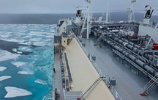 Арктическая газовая флотилия укомплектована полностью