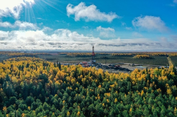 Нейросеть «Газпром нефти» нашла новые запасы нефти в ХМАО и Томской области