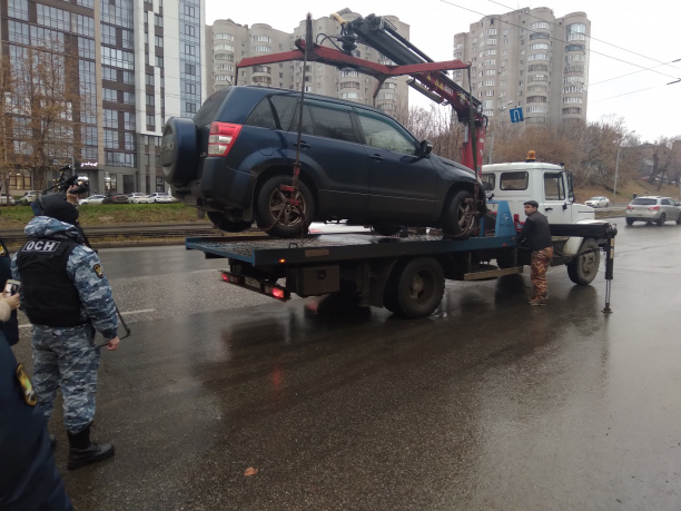 6 автомобилей жителей Ижевска арестованы за долги  перед АО «ЭнергосбыТ Плюс» 