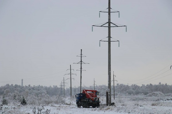 Энергетики за сутки устранили более 600 обрывов проводов в регионах Центра и Поволжья