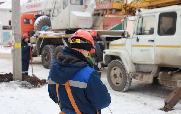 «Облкоммунэнерго» за 10 месяцев заменила в Свердловской области 122 км ЛЭП