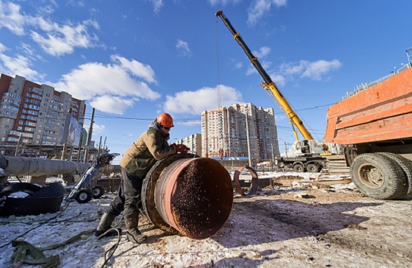 Монтаж новых теплосетей в Приморском районе Петербурга выполнен на 67%
