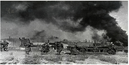 13-я гвардейская дивизия 62-й армии ведёт бой за цехазавода Баррикады