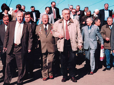 Встреча делегации Совета ветеранов энергетики Украины на Киевском вокзале Москвы (июнь 2004 г.)